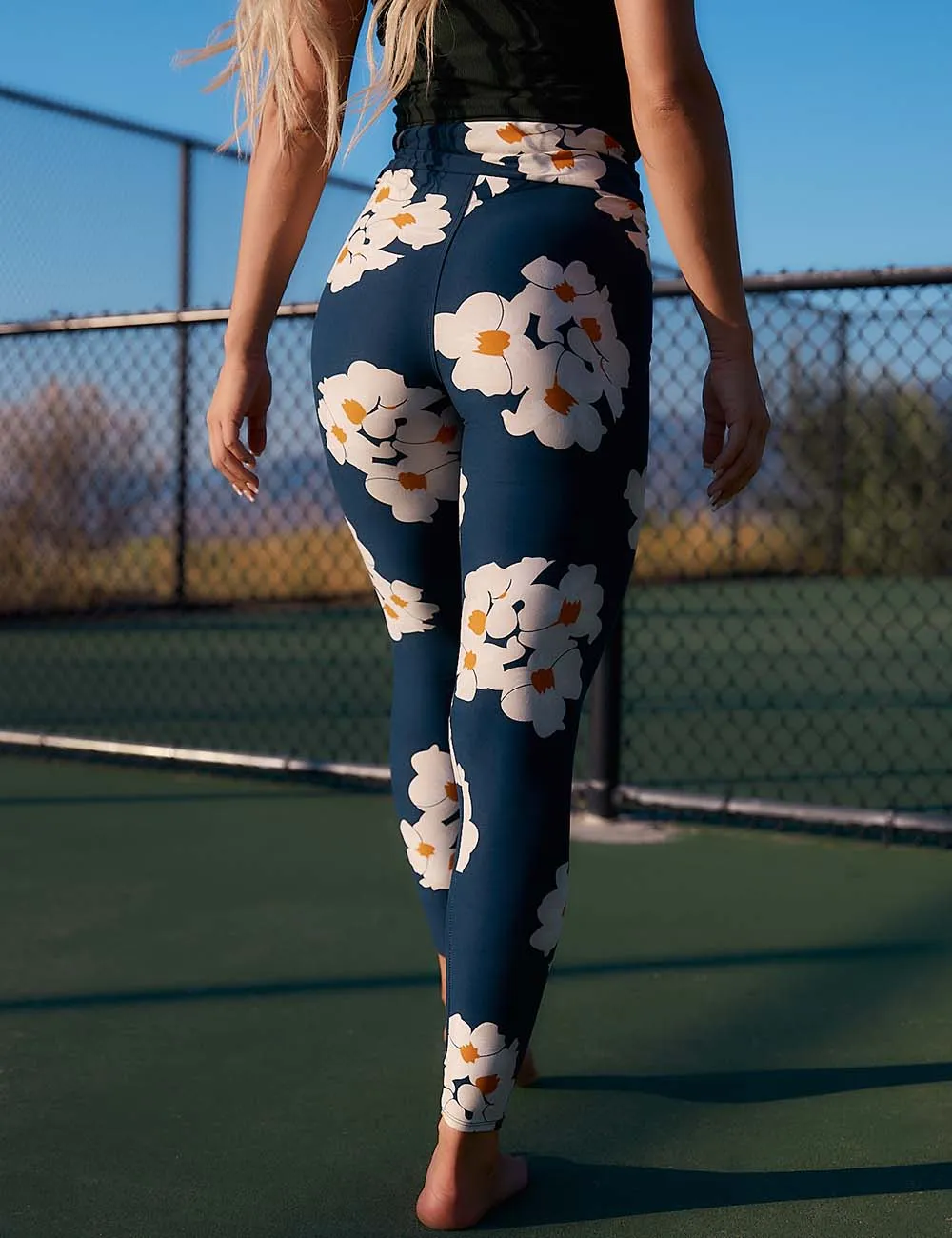 SA Exclusive Nocturnal Elegance Leggings