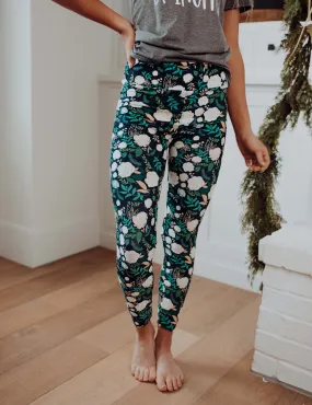 SA Exclusive Winter Floral Leggings